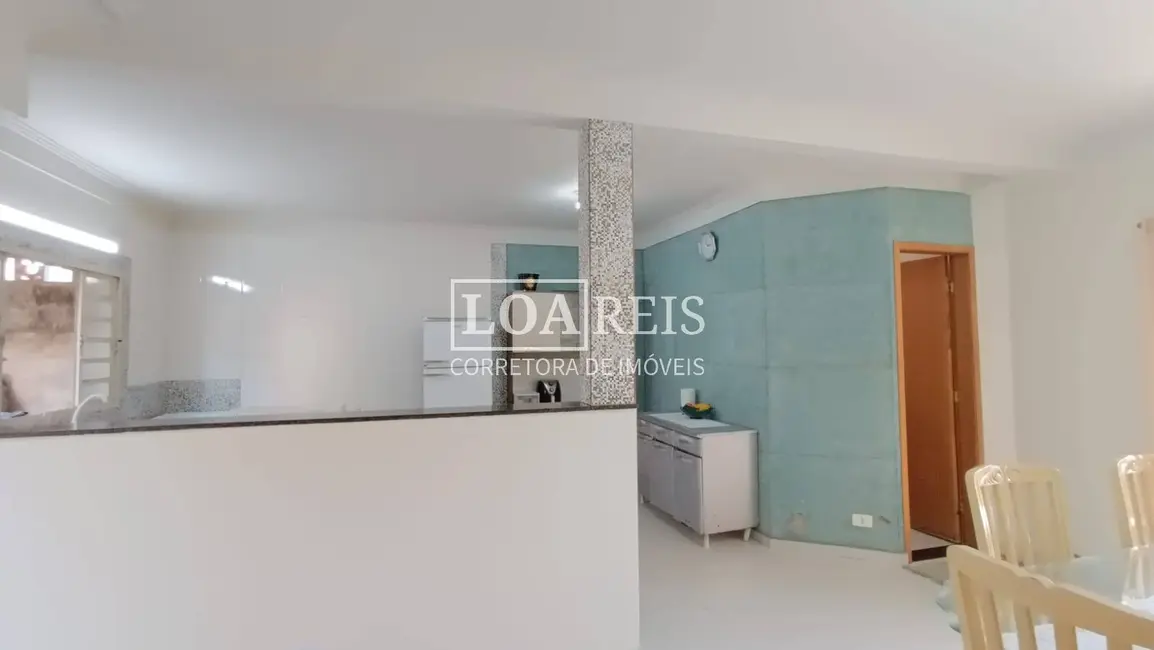 Foto 3 de Casa com 4 quartos à venda, 275m2 em Sao Jose Dos Campos - SP