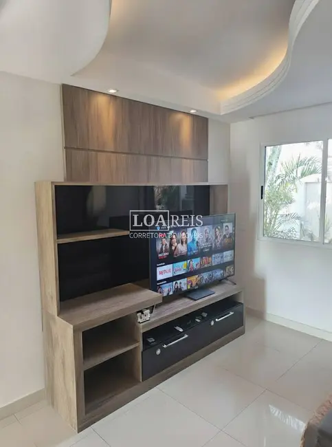 Foto 4 de Casa de Condomínio com 3 quartos para alugar, 140m2 em Loteamento Villa Branca, Jacarei - SP