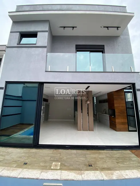 Foto 6 de Casa de Condomínio com 3 quartos à venda e para alugar, 257m2 em Condomínio Residencial Fogaça, Jacarei - SP