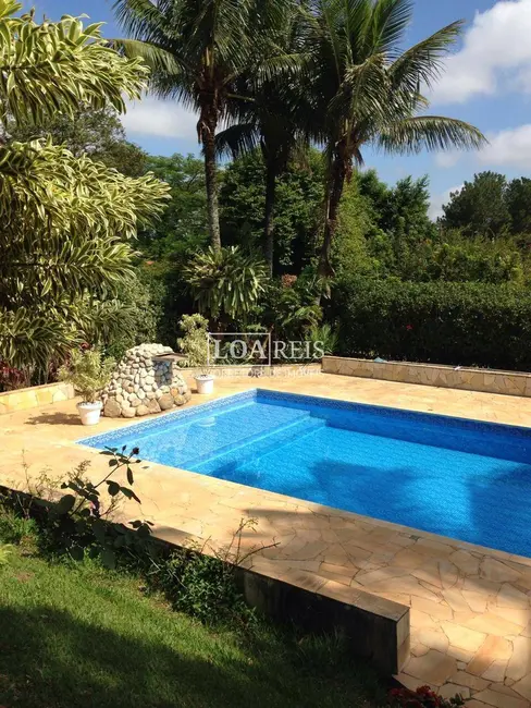 Foto 1 de Chácara com 3 quartos à venda e para alugar, 3900m2 em Caçapava Velha, Cacapava - SP