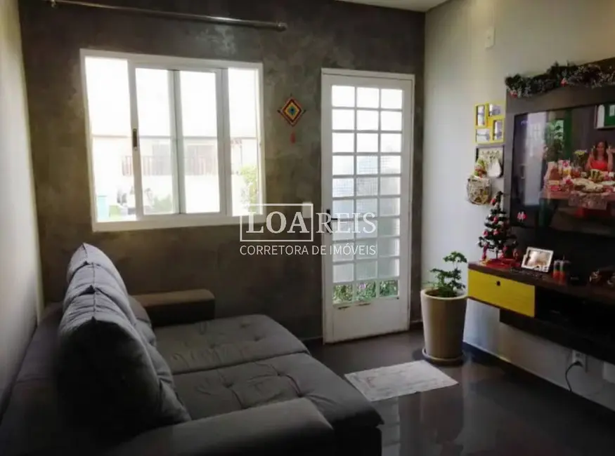 Casa de Condomínio com 2 quartos à venda, 85m2 em Jardim Marcondes, Jacarei - SP - imagem 4 Foto 4 de Casa de Condomínio com 2 quartos à venda, 85m2 em Jardim Marcondes, Jacarei - SP