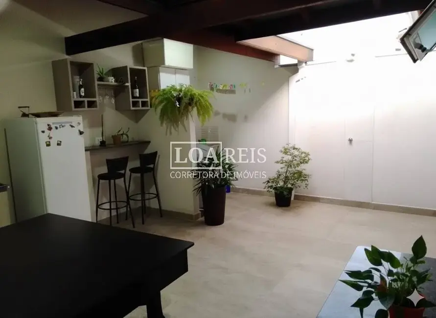 Casa de Condomínio com 2 quartos à venda, 85m2 em Jardim Marcondes, Jacarei - SP - imagem 8 Foto 8 de Casa de Condomínio com 2 quartos à venda, 85m2 em Jardim Marcondes, Jacarei - SP