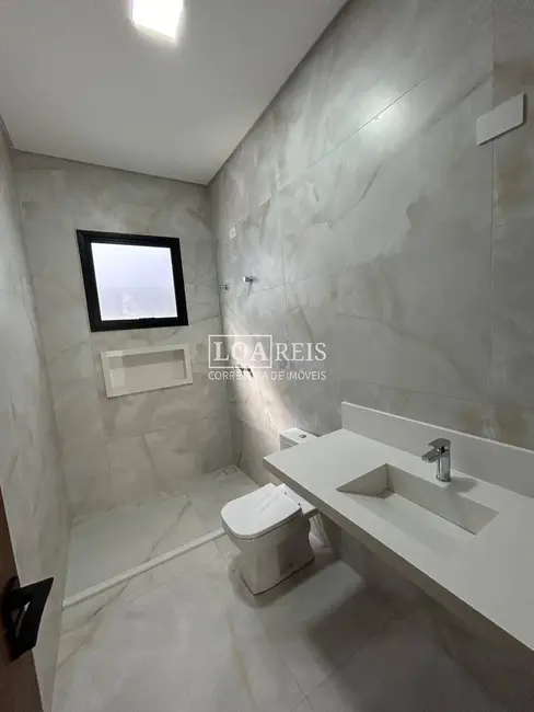 Casa de Condomínio com 3 quartos à venda, 275m2 em Sao Jose Dos Campos - SP - imagem 9 Foto 9 de Casa de Condomínio com 3 quartos à venda, 275m2 em Sao Jose Dos Campos - SP