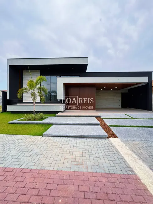 Foto 2 de Casa de Condomínio com 4 quartos à venda, 450m2 em Sao Jose Dos Campos - SP