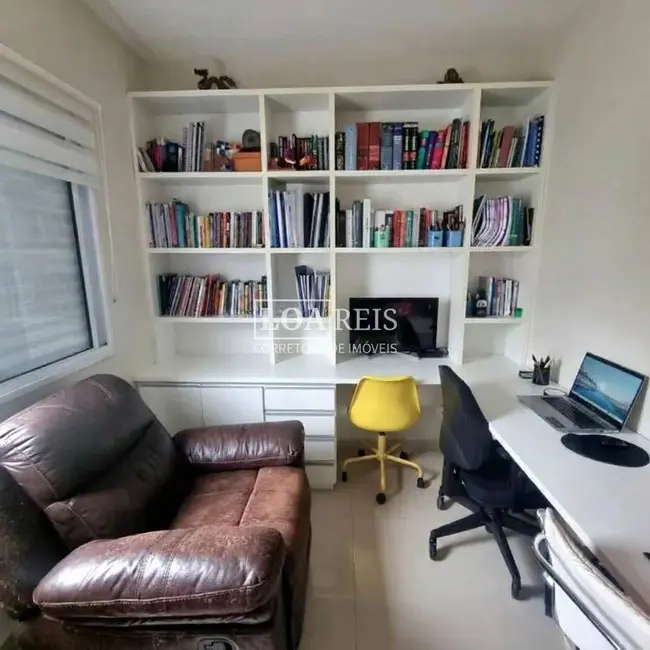 Casa de Condomínio com 3 quartos à venda, 350m2 em Sao Jose Dos Campos - SP - imagem 9 Foto 9 de Casa de Condomínio com 3 quartos à venda, 350m2 em Sao Jose Dos Campos - SP