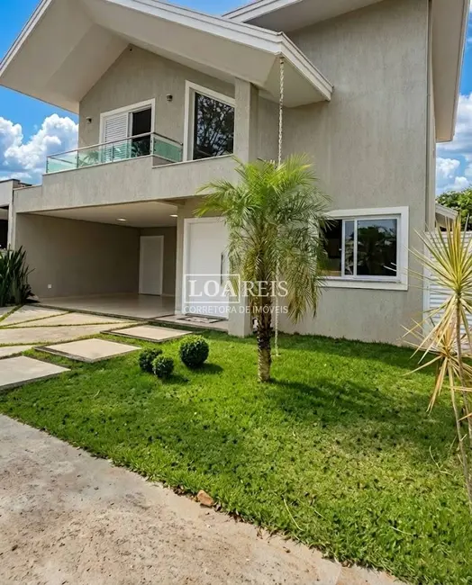 Foto 2 de Casa de Condomínio com 4 quartos à venda, 300m2 em Bairro do Grama, Cacapava - SP