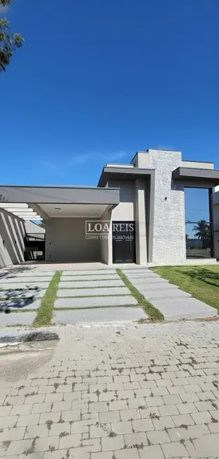 Foto 1 de Casa de Condomínio com 3 quartos à venda, 300m2 em Cacapava - SP