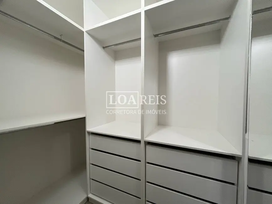 Foto 4 de Apartamento com 4 quartos à venda, 170m2 em Sao Jose Dos Campos - SP