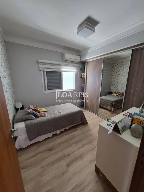 Foto 9 de Casa de Condomínio com 4 quartos à venda, 235m2 em Sao Jose Dos Campos - SP