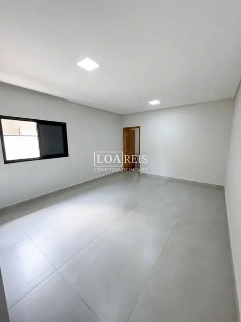 Foto 9 de Casa de Condomínio com 3 quartos à venda, 360m2 em Cacapava - SP