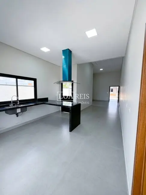 Foto 6 de Casa de Condomínio com 3 quartos à venda, 360m2 em Cacapava - SP