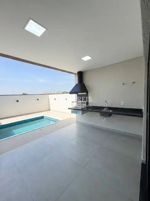 Foto 2 de Casa de Condomínio com 3 quartos à venda, 360m2 em Cacapava - SP