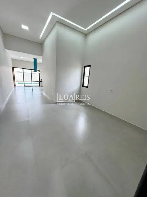 Foto 4 de Casa de Condomínio com 3 quartos à venda, 360m2 em Cacapava - SP