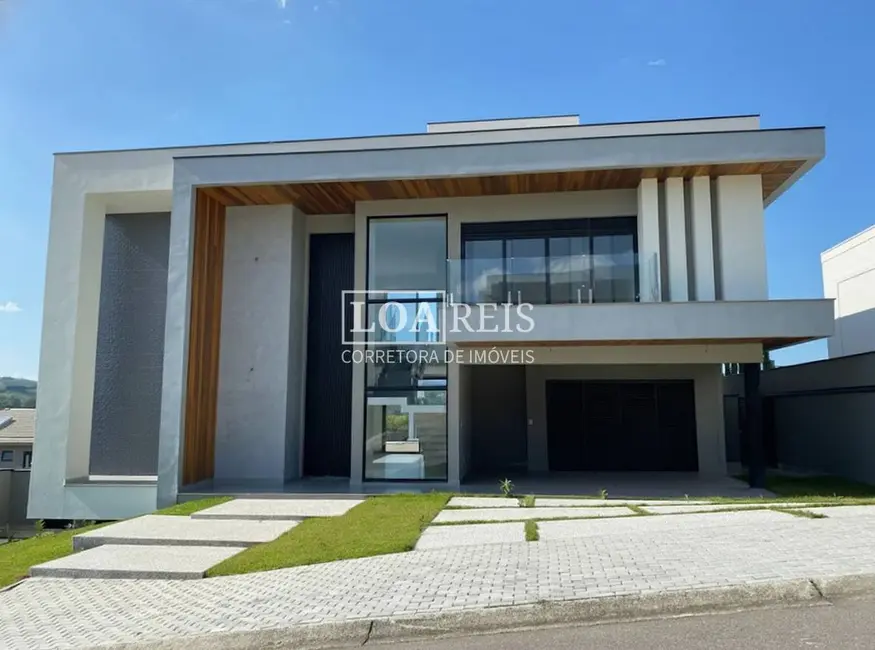 Foto 2 de Casa de Condomínio com 4 quartos à venda, 600m2 em Sao Jose Dos Campos - SP
