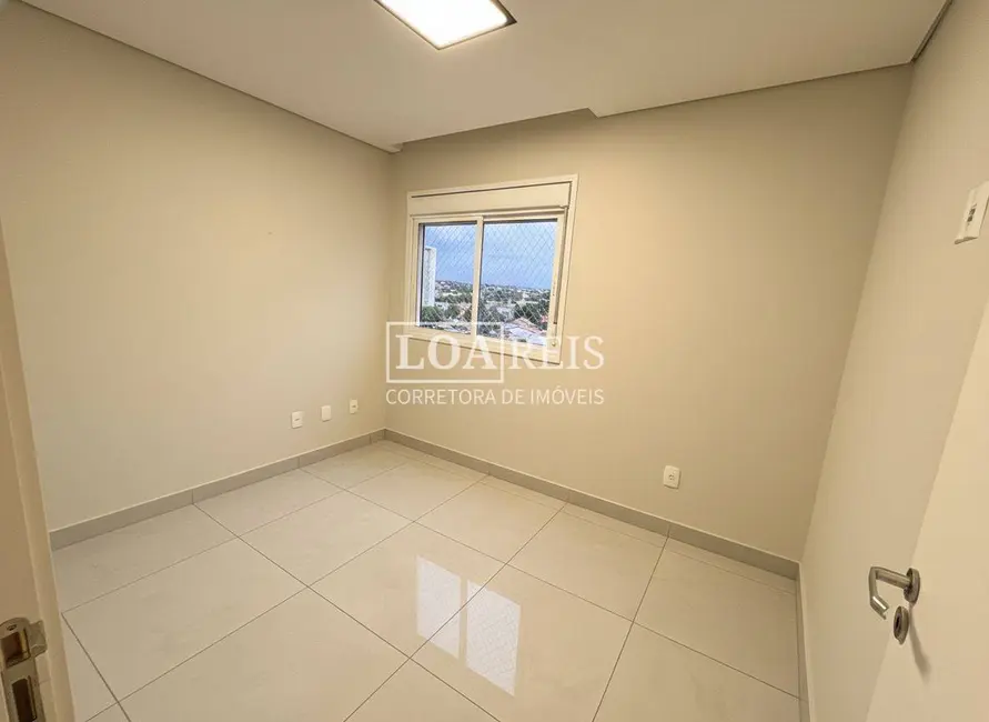 Foto 4 de Apartamento com 2 quartos para alugar, 65m2 em Sao Jose Dos Campos - SP