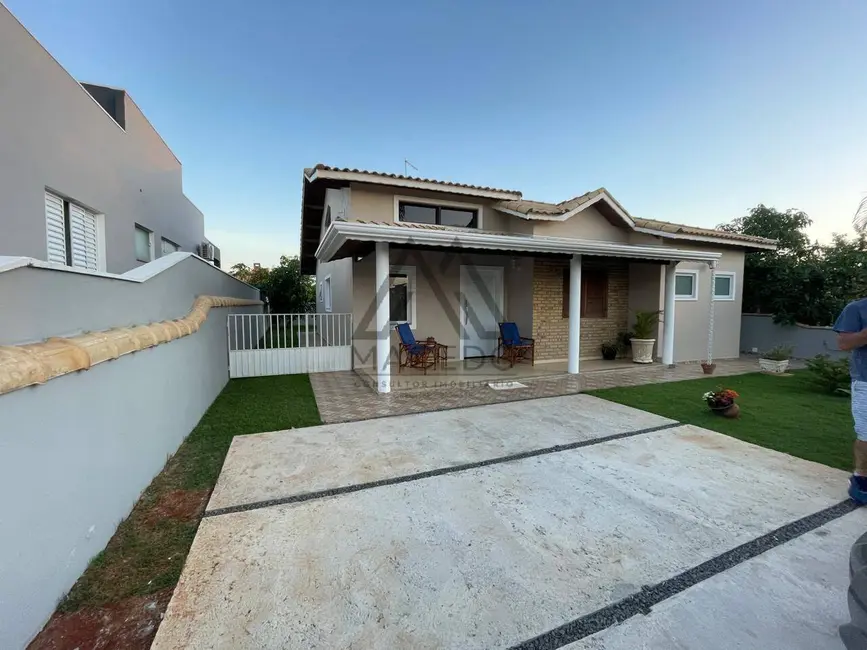 Foto 1 de Casa de Condomínio com 4 quartos à venda, 450m2 em Porangaba - SP