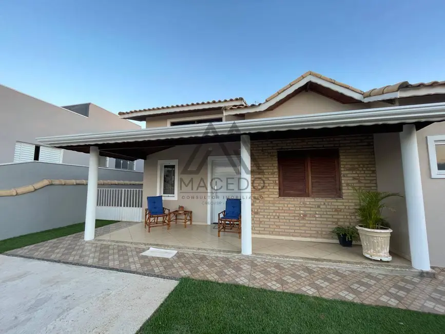 Foto 3 de Casa de Condomínio com 4 quartos à venda, 450m2 em Porangaba - SP