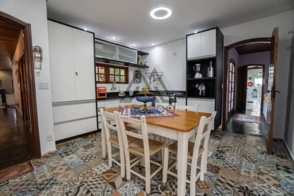 Foto 6 de Casa de Condomínio com 4 quartos à venda, 272m2 em Porangaba - SP