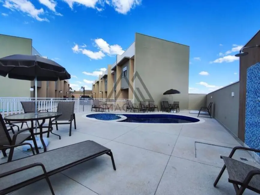 Foto 2 de Casa de Condomínio com 2 quartos à venda, 85m2 em Centro, Cesario Lange - SP