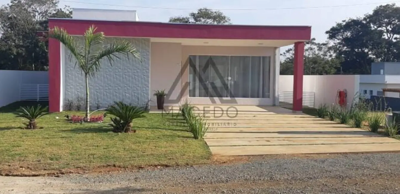 Foto 1 de Casa de Condomínio com 3 quartos à venda, 450m2 em Porangaba - SP