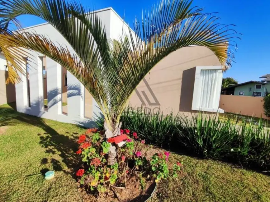 Foto 1 de Casa de Condomínio com 3 quartos à venda, 165m2 em Porangaba - SP
