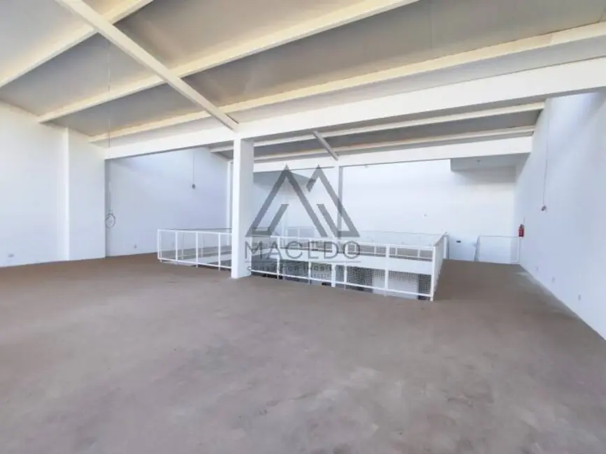 Foto 3 de Sala Comercial para alugar, 216m2 em Cesario Lange - SP