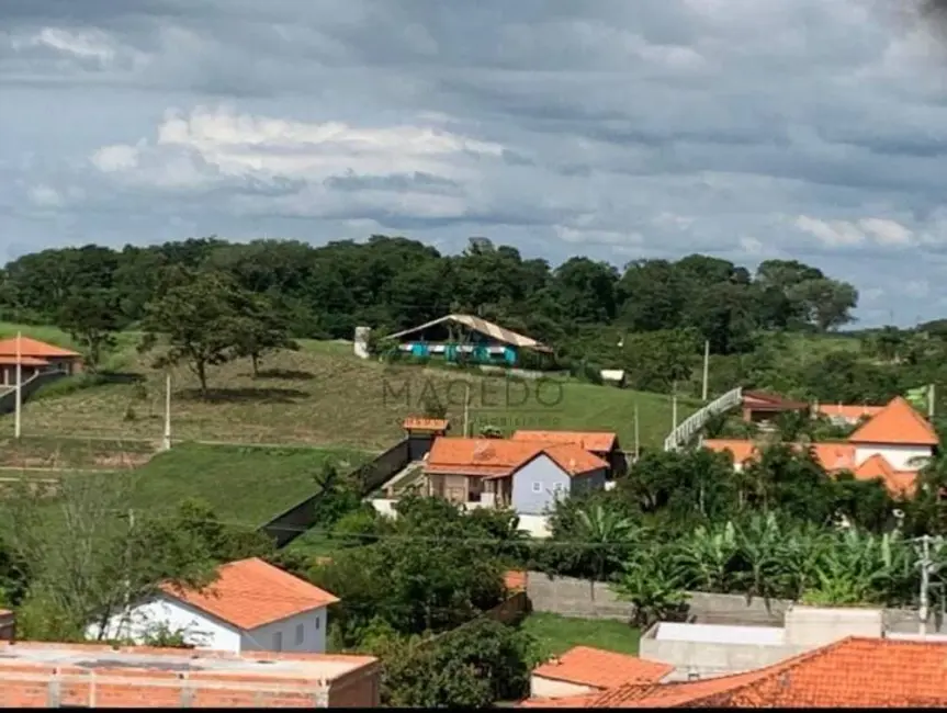 Foto 1 de Terreno / Lote à venda, 1000m2 em Porangaba - SP
