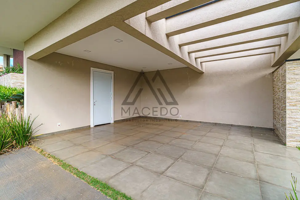 Foto 9 de Casa de Condomínio com 5 quartos à venda, 275m2 em Pardinho - SP