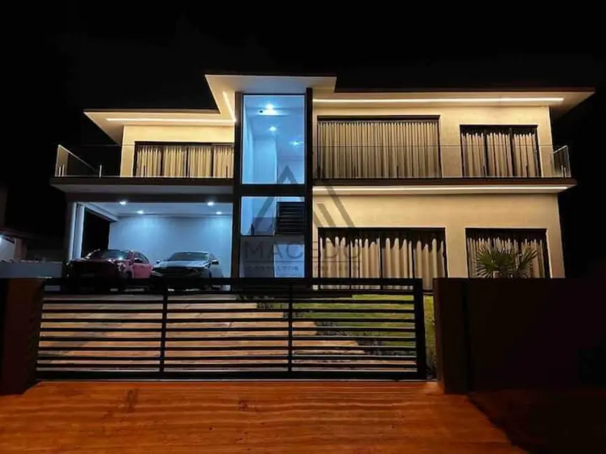 Foto 1 de Sobrado com 4 quartos à venda, 1000m2 em Porangaba - SP