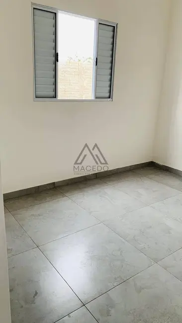 Foto 7 de Casa com 2 quartos à venda, 200m2 em Cesario Lange - SP