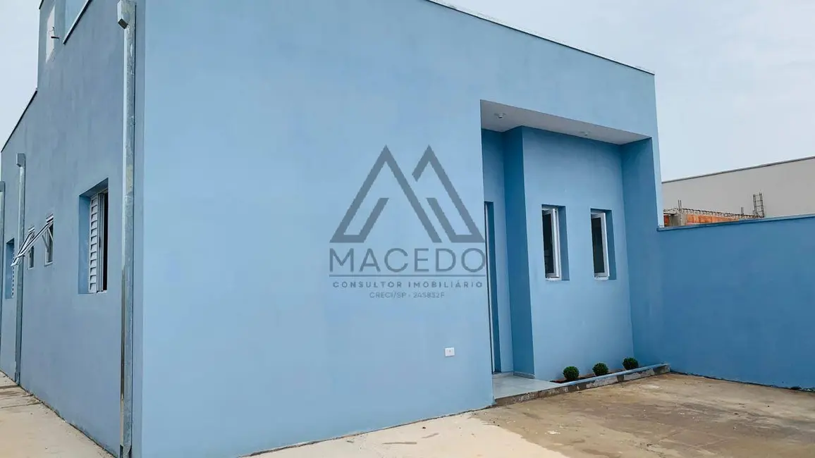 Foto 3 de Casa com 2 quartos à venda, 200m2 em Cesario Lange - SP