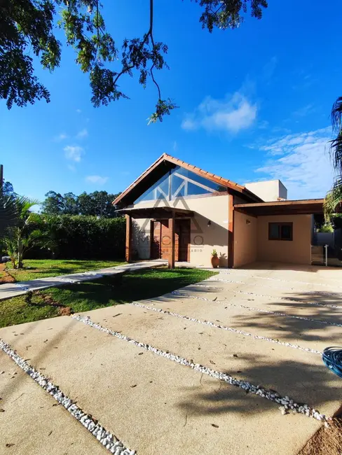 Foto 1 de Casa de Condomínio com 3 quartos à venda, 595m2 em Porangaba - SP