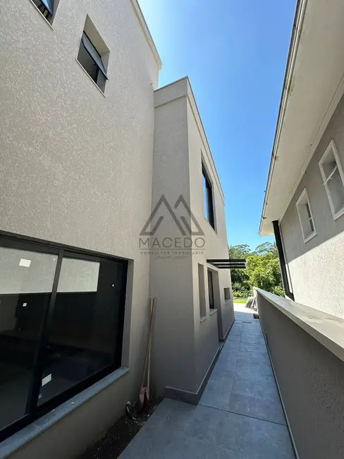 Foto 4 de Casa de Condomínio com 4 quartos à venda, 560m2 em Jardim do Golf I, Jandira - SP