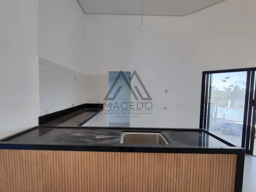 Foto 4 de Casa de Condomínio com 3 quartos à venda, 450m2 em Porangaba - SP