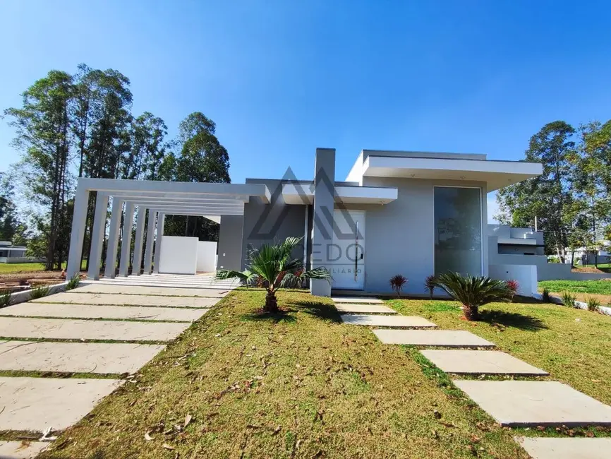 Foto 1 de Casa de Condomínio com 3 quartos à venda, 450m2 em Porangaba - SP