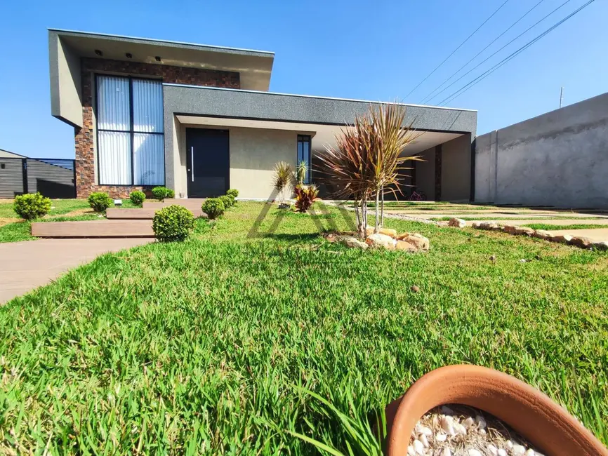 Foto 2 de Casa de Condomínio com 4 quartos à venda, 1061m2 em Cesario Lange - SP
