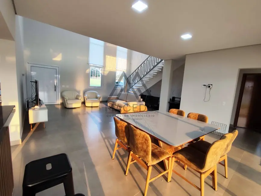 Foto 5 de Casa de Condomínio com 3 quartos à venda, 1125m2 em Cesario Lange - SP