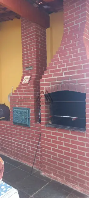 Foto 6 de Casa com 3 quartos à venda, 1000m2 em Cesario Lange - SP