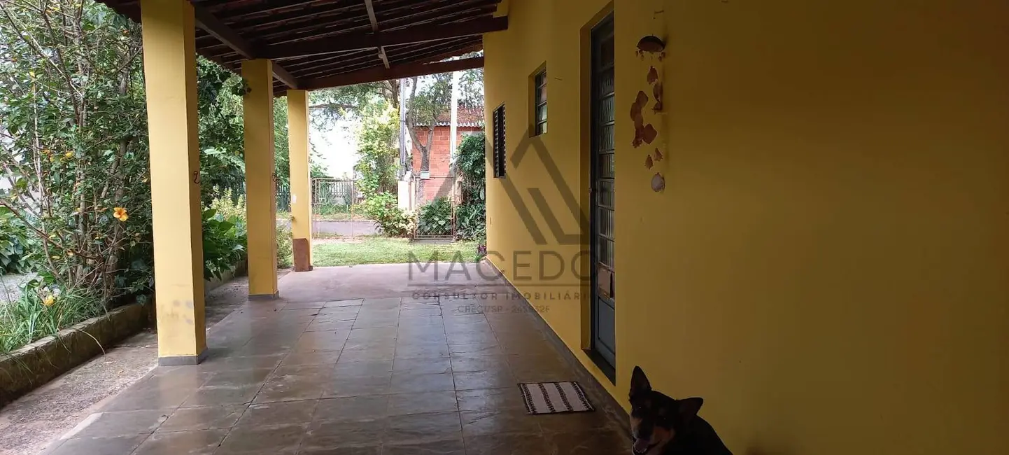 Foto 7 de Casa com 3 quartos à venda, 1000m2 em Cesario Lange - SP