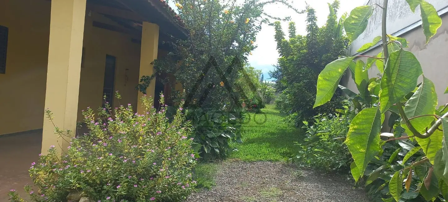 Foto 8 de Casa com 3 quartos à venda, 1000m2 em Cesario Lange - SP
