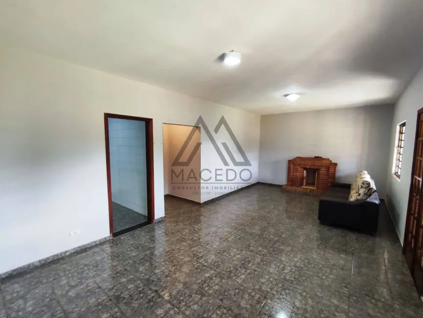 Foto 4 de Casa com 3 quartos à venda, 450m2 em Porangaba - SP