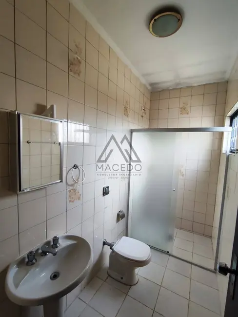 Foto 9 de Casa com 3 quartos à venda, 450m2 em Porangaba - SP