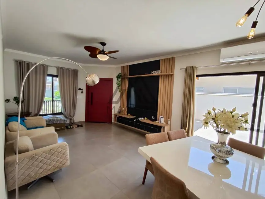 Foto 4 de Casa de Condomínio com 3 quartos à venda, 450m2 em Porangaba - SP