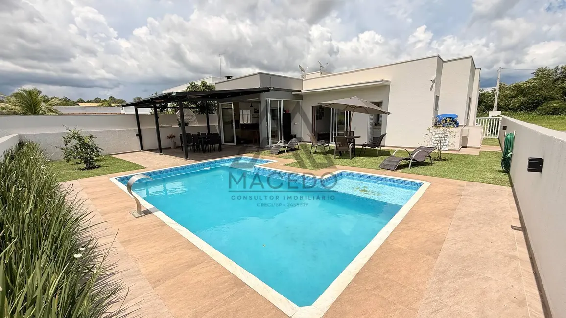Foto 1 de Casa de Condomínio com 3 quartos à venda, 450m2 em Porangaba - SP