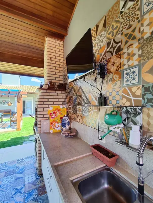 Foto 6 de Casa de Condomínio com 4 quartos à venda, 1350m2 em Porangaba - SP