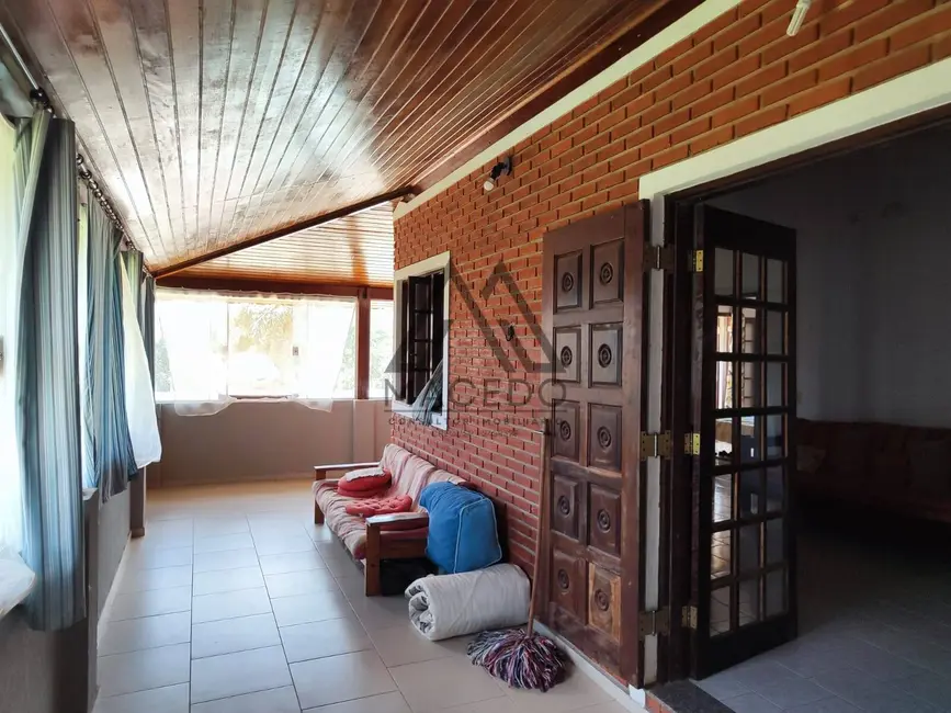 Foto 2 de Casa de Condomínio com 3 quartos à venda, 1100m2 em Porangaba - SP