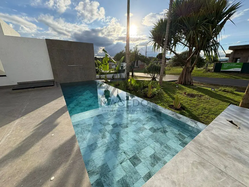 Foto 2 de Casa de Condomínio com 3 quartos à venda, 439m2 em Pardinho - SP