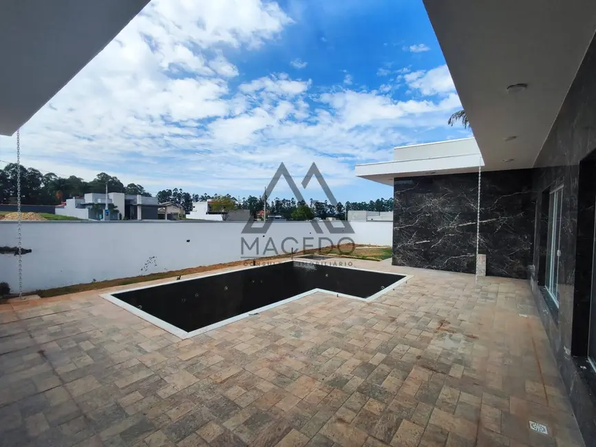 Foto 6 de Casa de Condomínio com 3 quartos à venda, 450m2 em Porangaba - SP