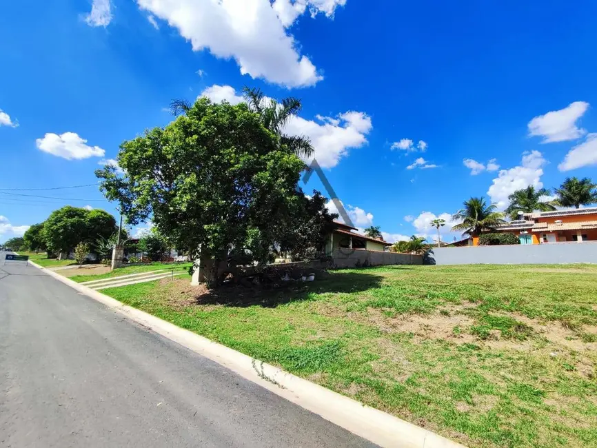 Foto 2 de Lote de Condomínio à venda, 450m2 em Porangaba - SP