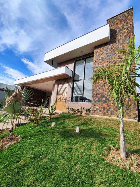 Foto 3 de Casa de Condomínio com 3 quartos à venda, 450m2 em Porangaba - SP